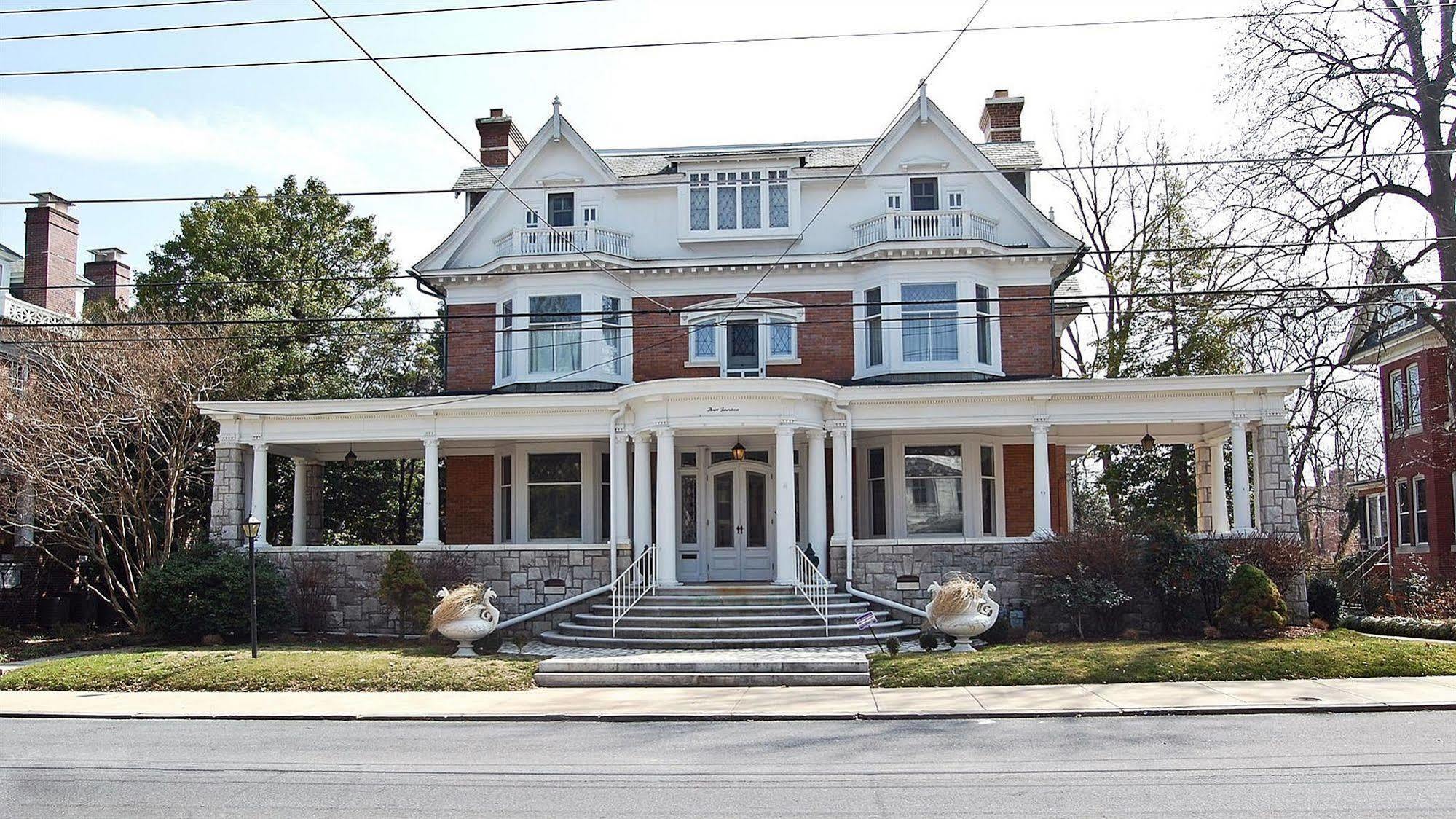Albanus Phillips Inn Cambridge Εξωτερικό φωτογραφία